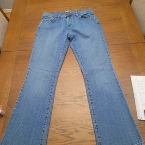 Levi 515 size 14